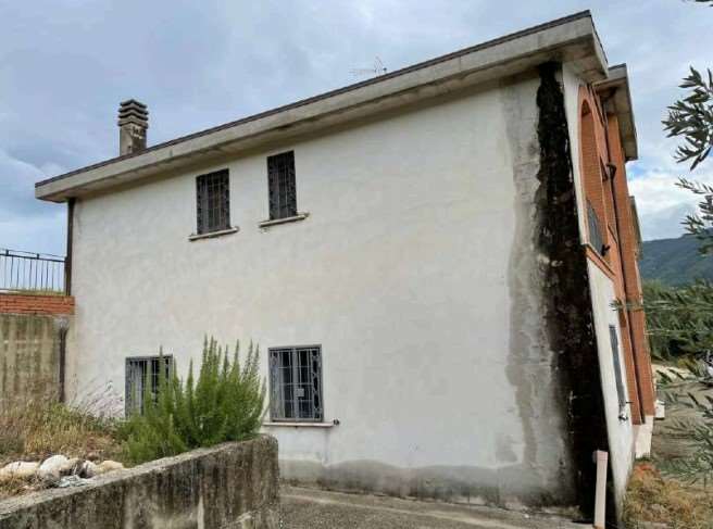 Villa in vendita a Terni (TR)