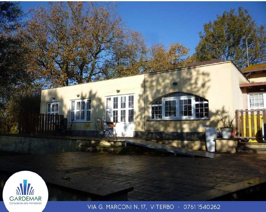 Villa in vendita a Nepi (VT)