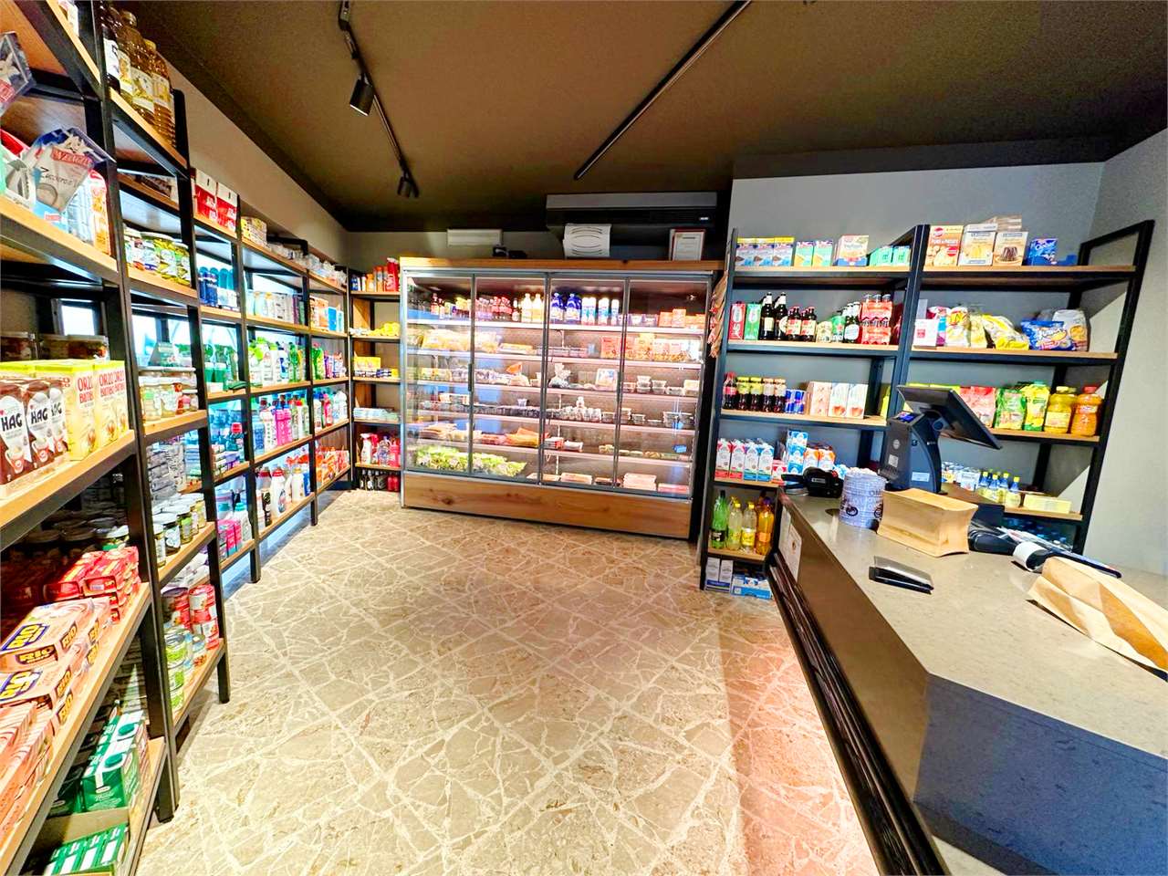 Negozio in vendita a Montecchia Di Crosara (VR)