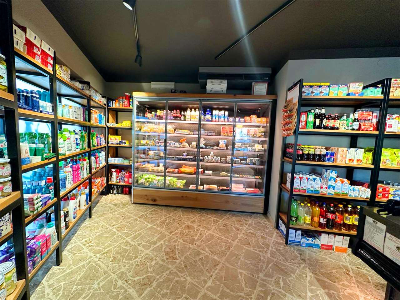 Negozio in vendita a Montecchia Di Crosara (VR)