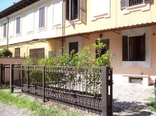 appartamento in PIAZZA ITALIA a Marcallo con Casone