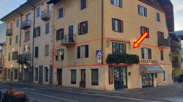 appartamento in Via Angelo Guadagnini a Primiero San Martino di Castrozza
