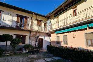 appartamento in Via Gesù a Castano Primo