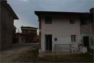 appartamento in Via Via C. Verlato, Località Tezze 24 a Arzignano