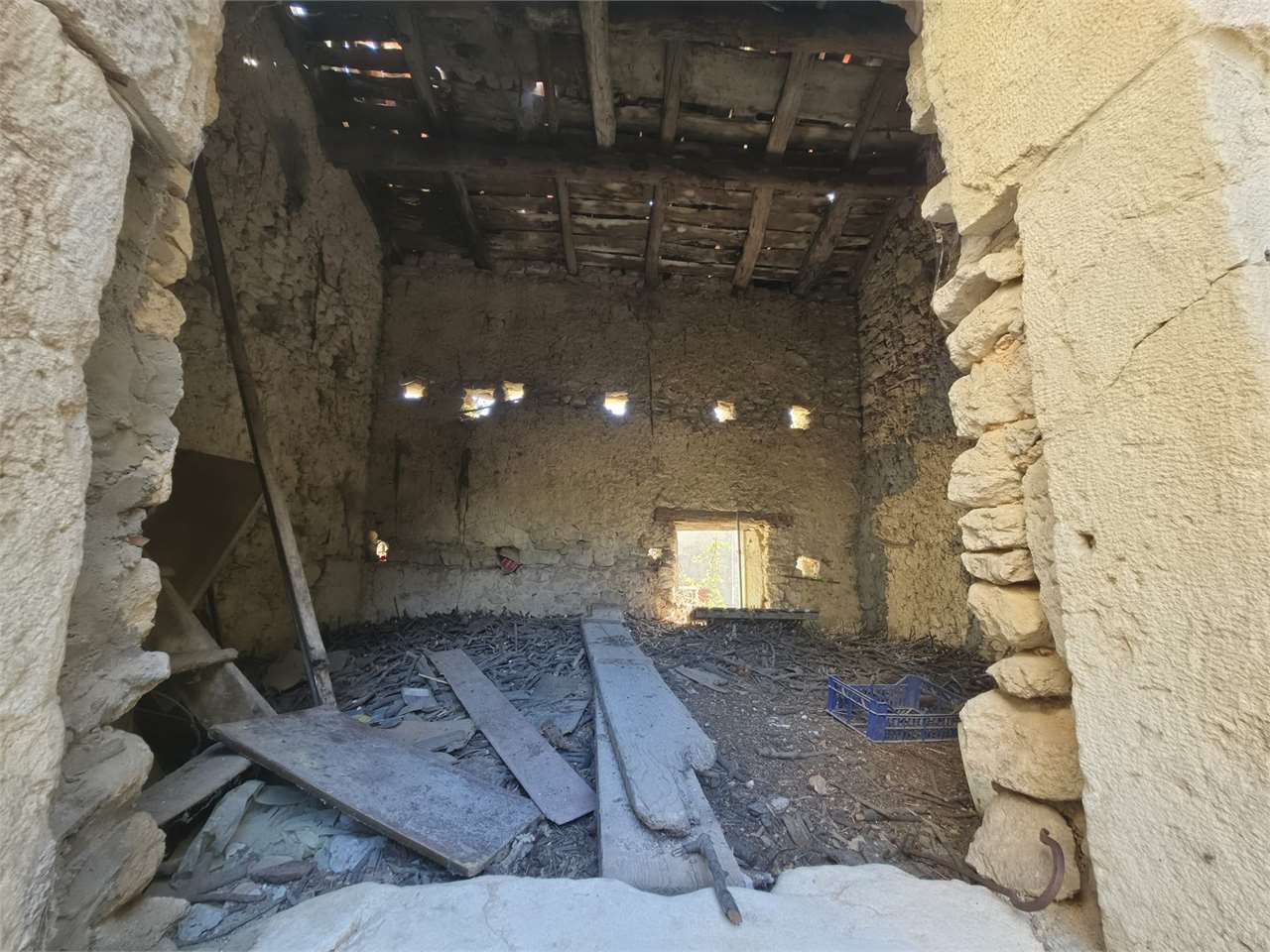 https://img.miogest.com/26336/8/imm_81225-20260505221652-1280-.jpeg