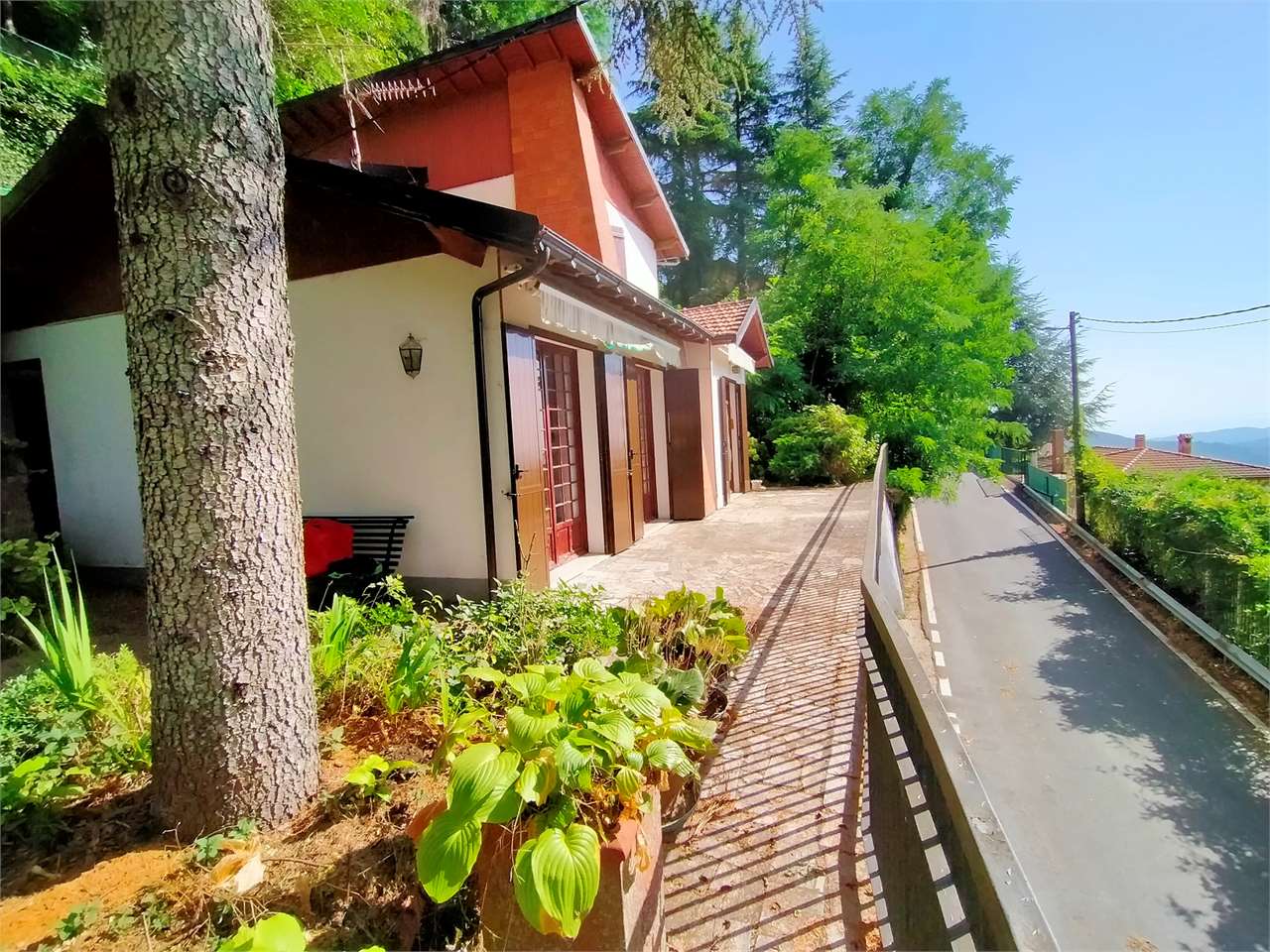 Villa in Vendita a Imperia