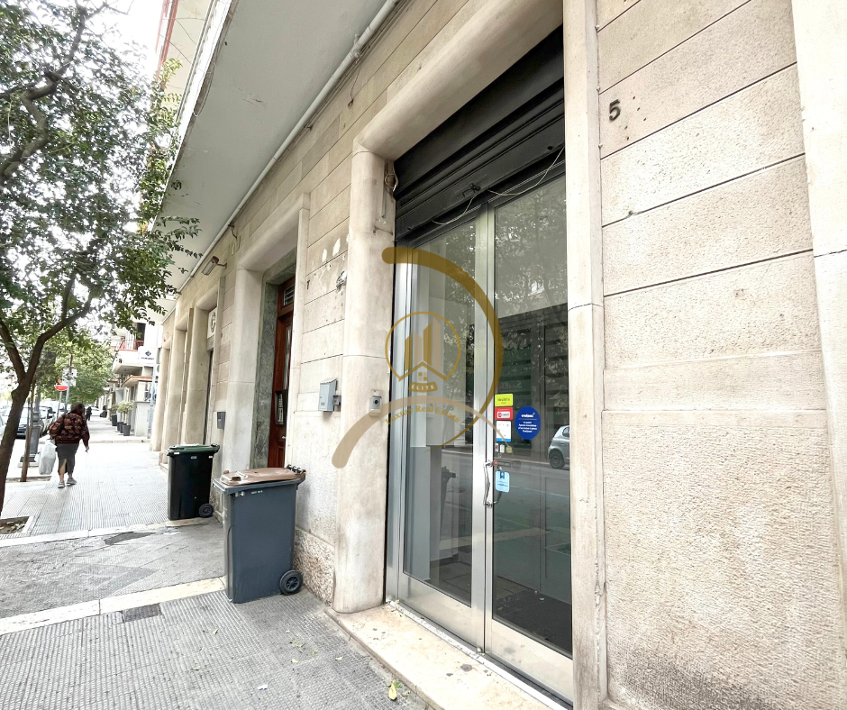 Negozio in affitto a Andria (BT)
