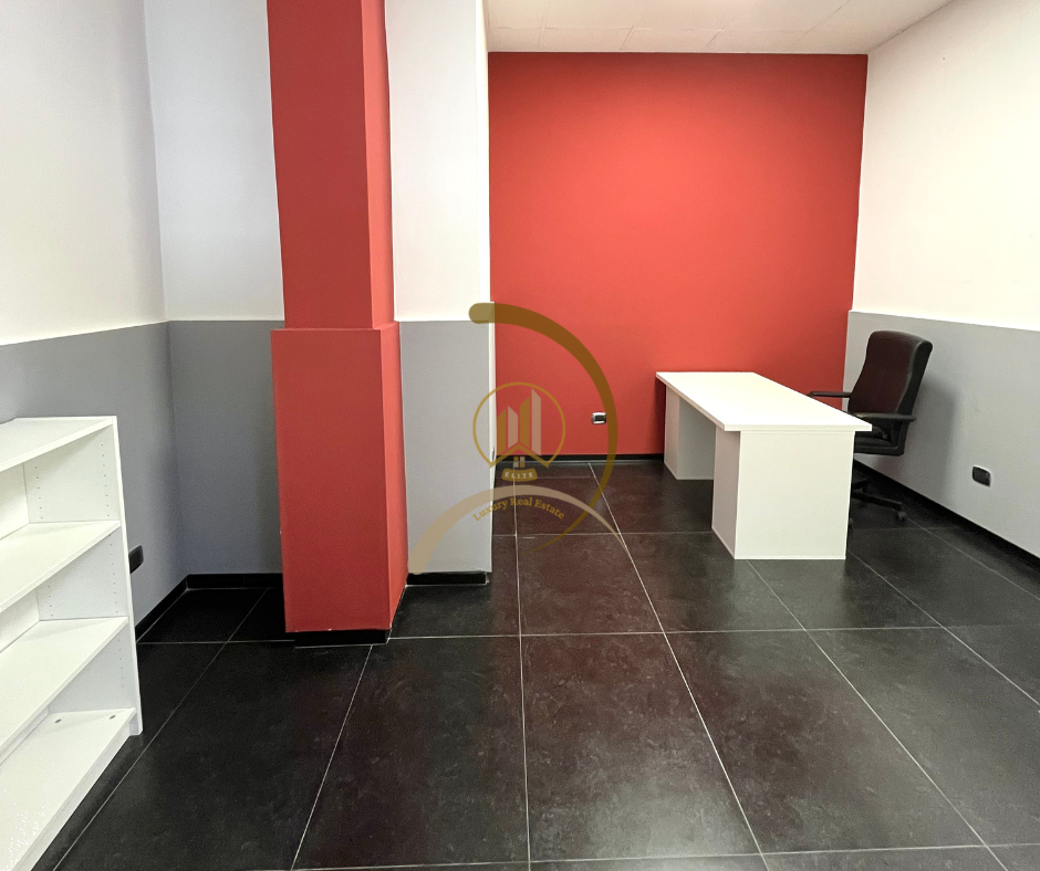 Negozio in affitto a Andria (BT)