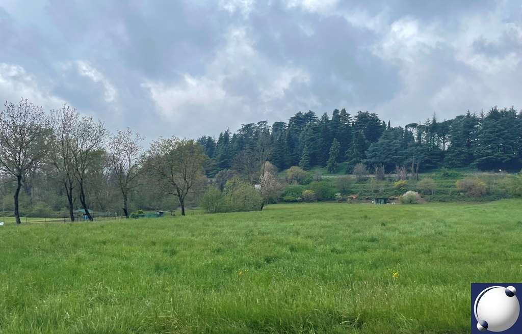 VENDITE Terreni a Monguzzo – foto 1