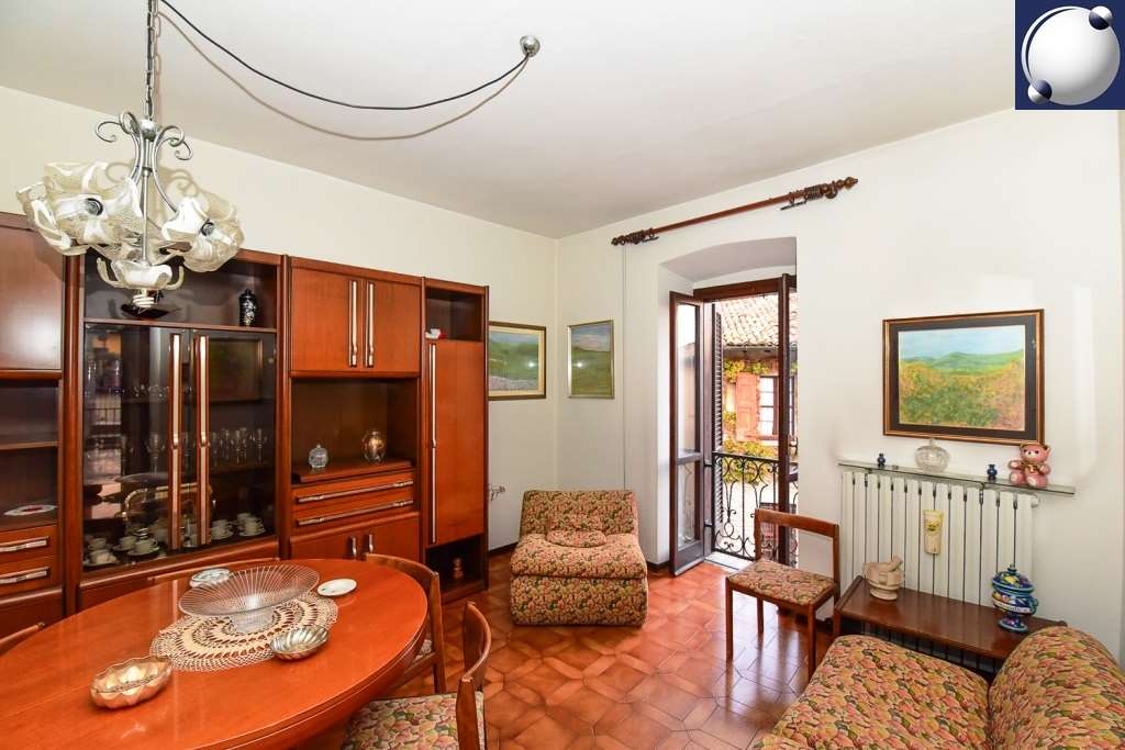 Appartamento in vendita a Buccinigo, Erba (CO)