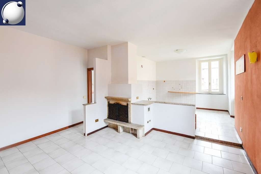 Appartamento in vendita a Albavilla (CO)