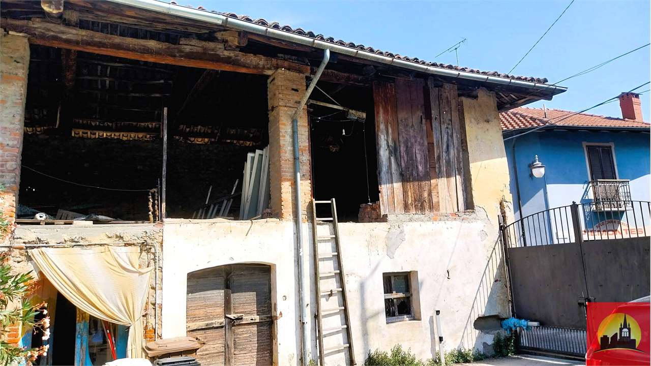 VENDITE Rustico e Casa a Rivoli – foto 1