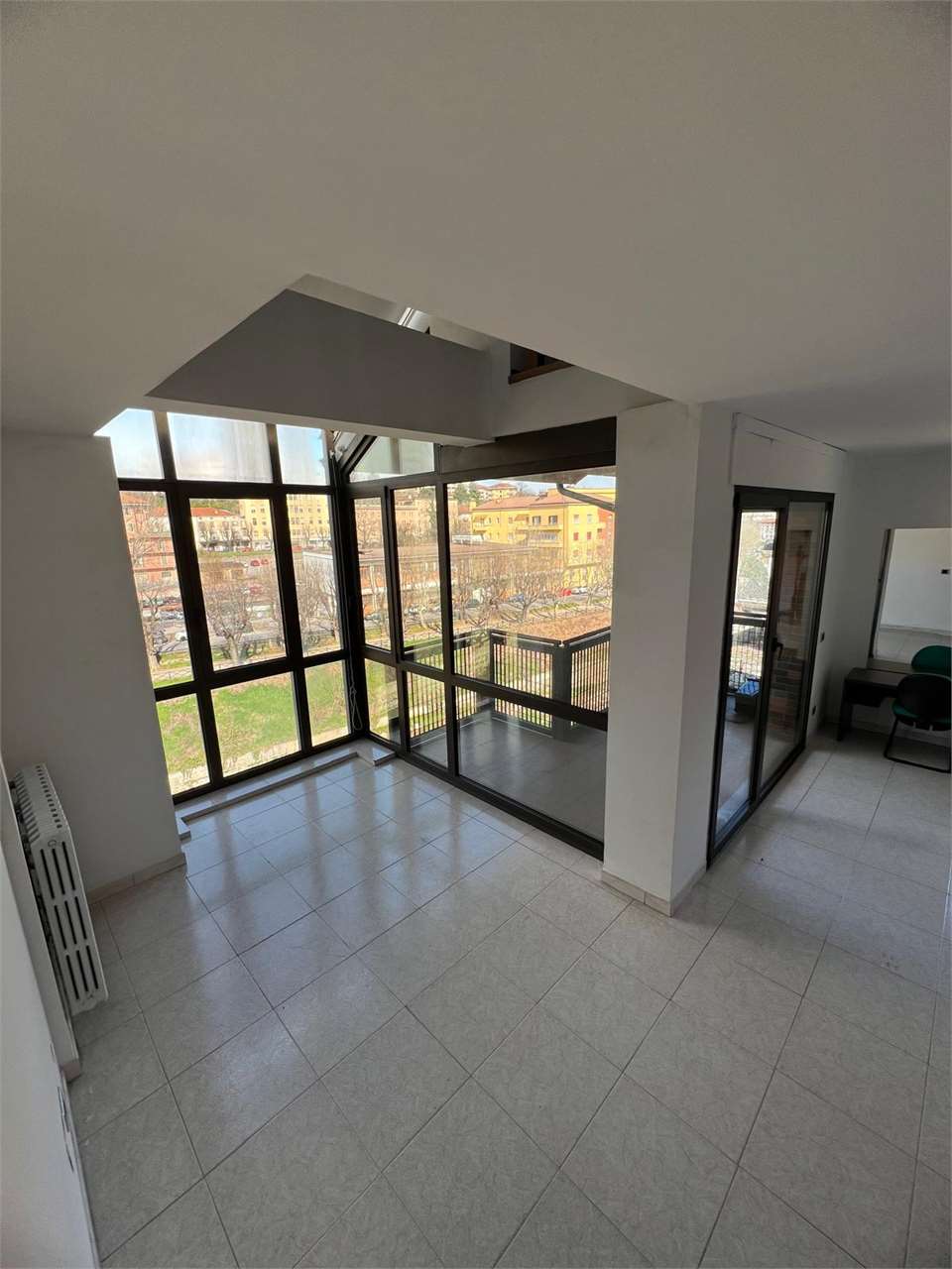 Appartamento in AREA BESIO cinque locali con terrazzo 