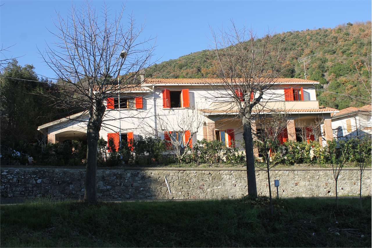 Villa in vendita a Montecatini Val Di Cecina (PI)