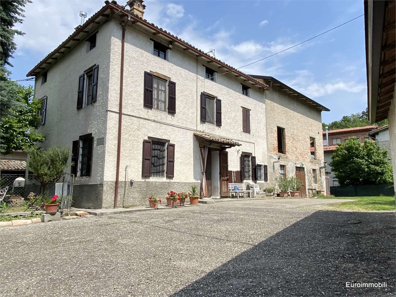 Casa indipendente in Vendita a Parma