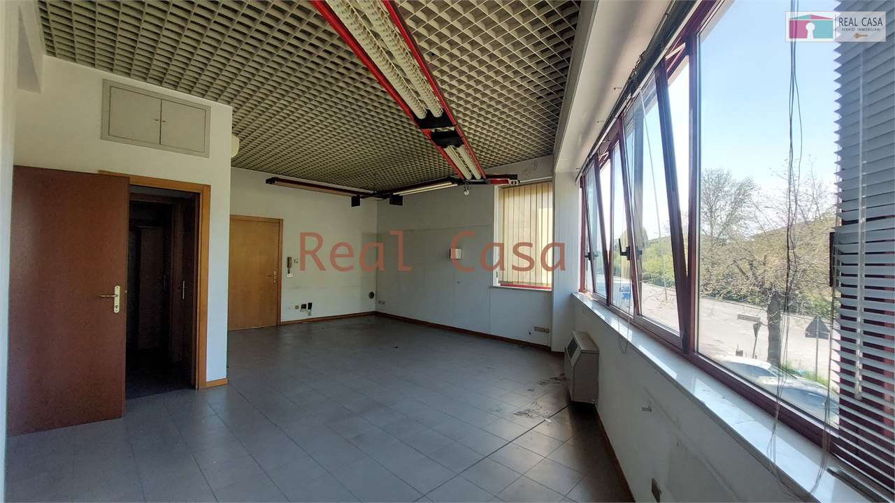 Ufficio in affitto a Modena (MO)