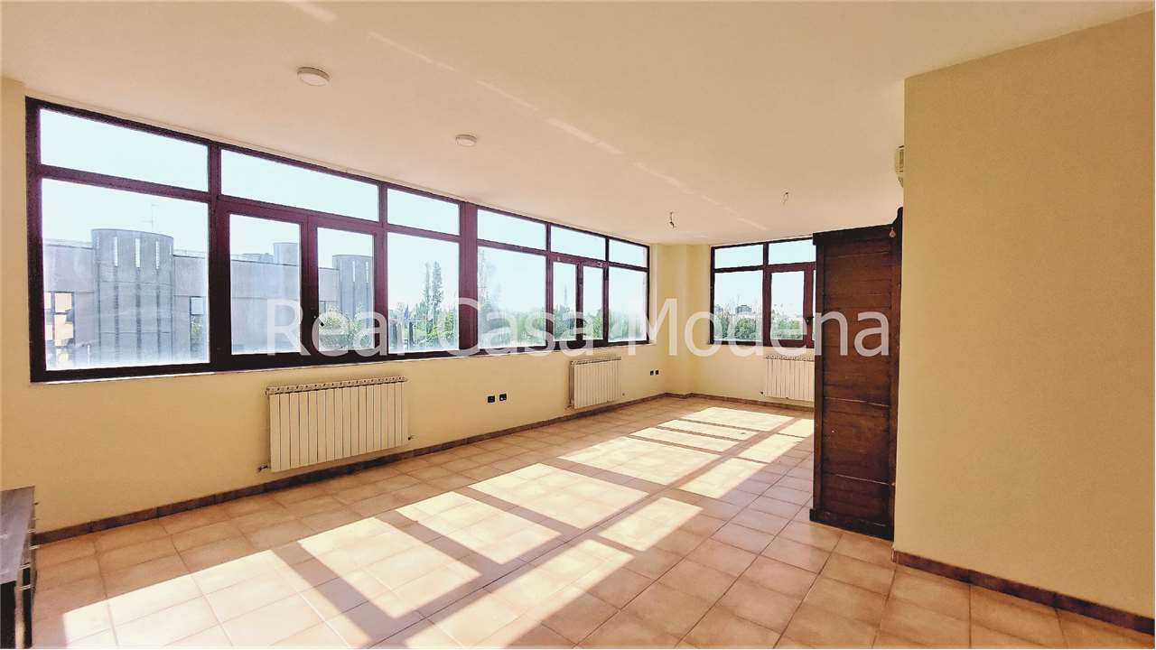 Modena Affitto Laboratorio