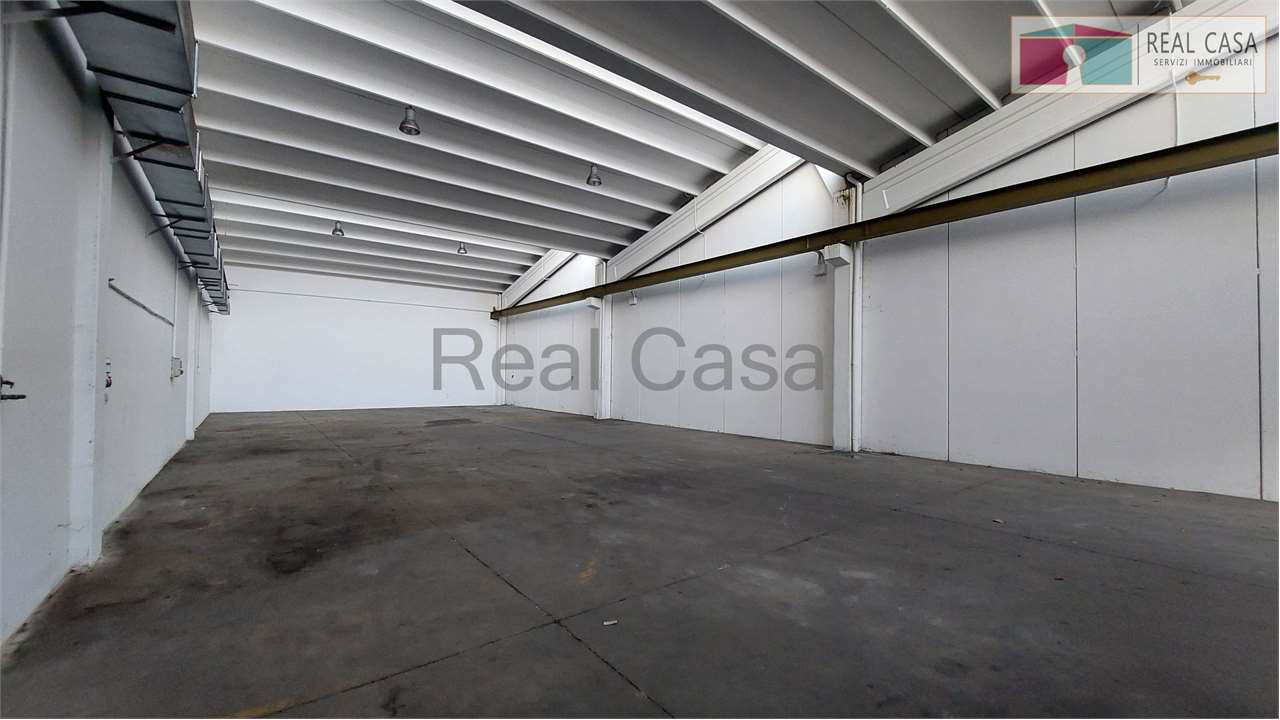 Modena Vendita Magazzino