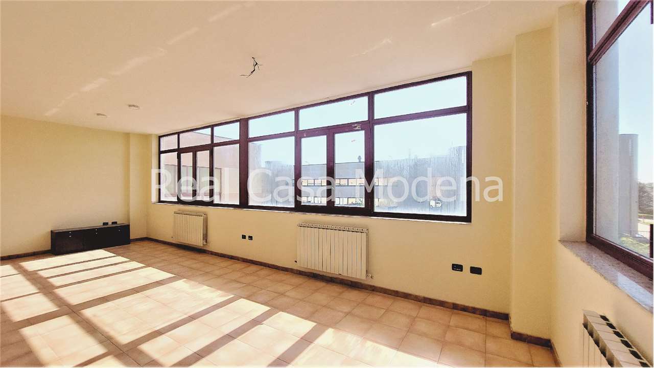 Modena Affitto Laboratorio
