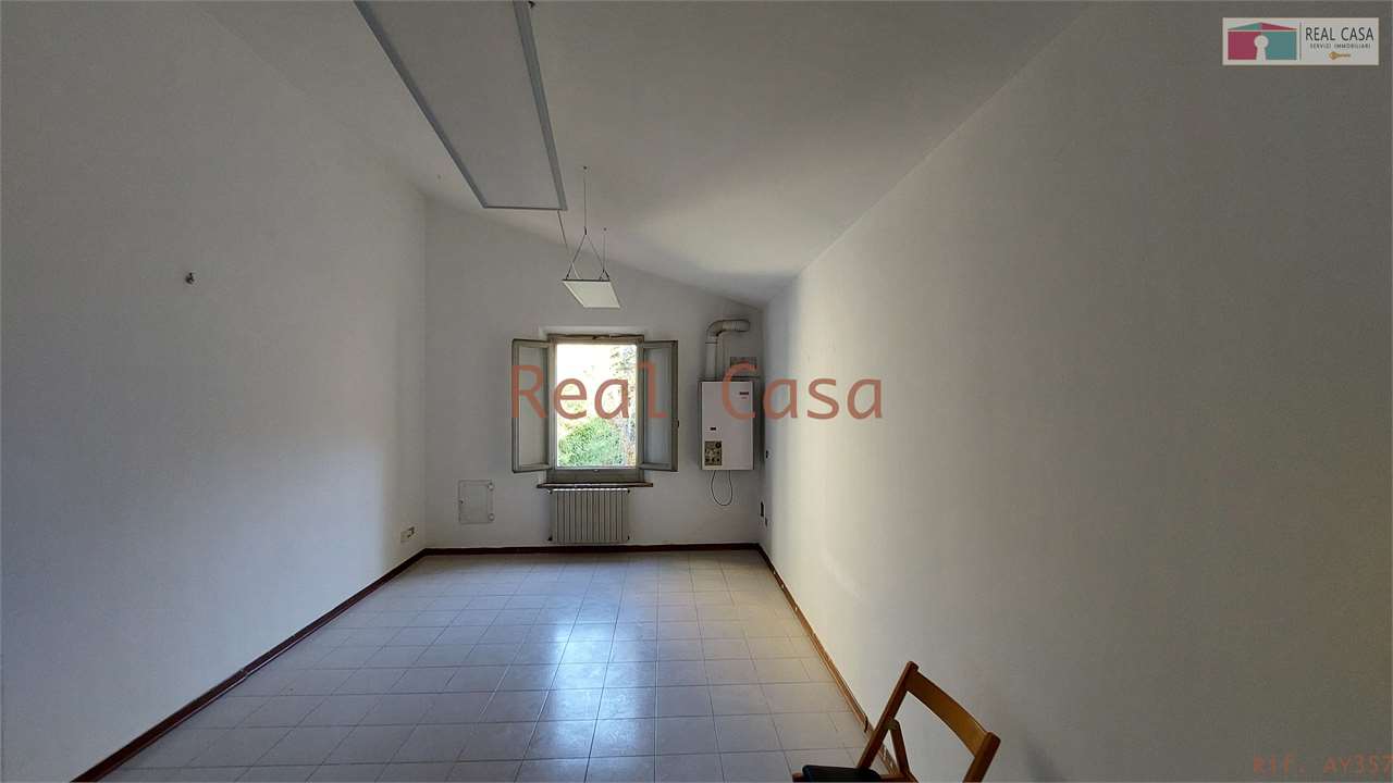 AFFITTI Locali commerciali a Modena – foto 1