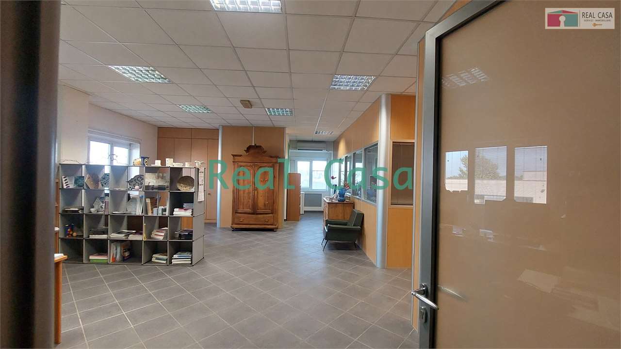 AFFITTI Locali commerciali a Maranello – foto 1