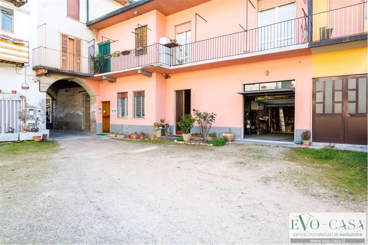 Vendita Porzione di casa Casa/Villa Magnago Via Veneto 18 409111