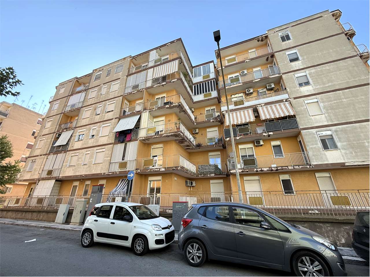 Appartamento luminoso con box auto