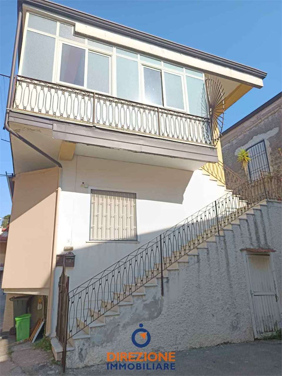 Aversa Vendita 4 o più locali