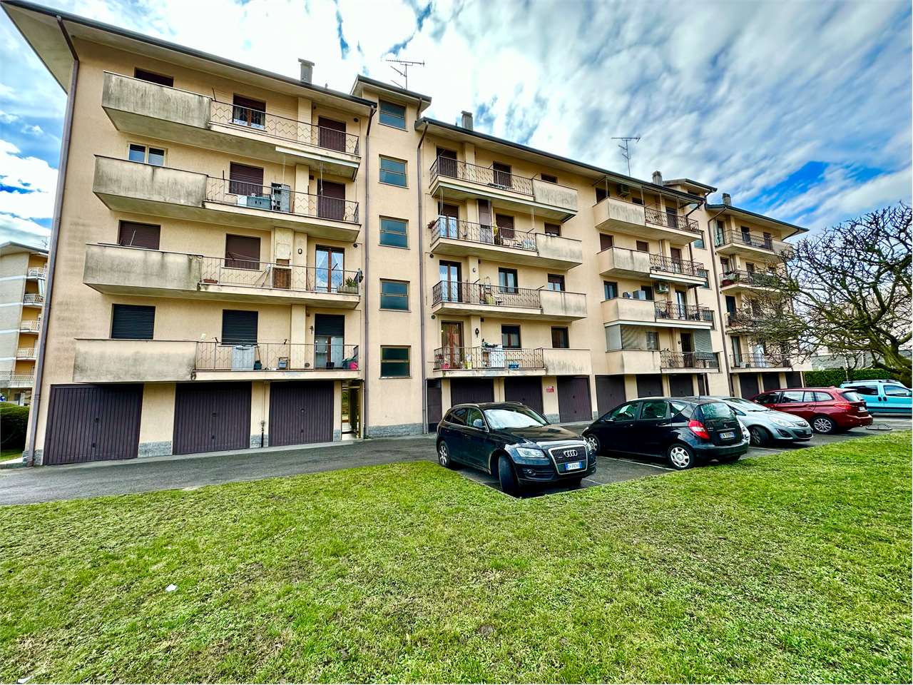 Vendita Quadrilocale Appartamento Arona Via Vittorio veneto  58/60 471440