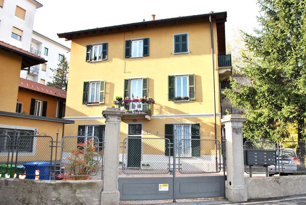 Affitto Bilocale Appartamento Varese via Goldoni 8 484845