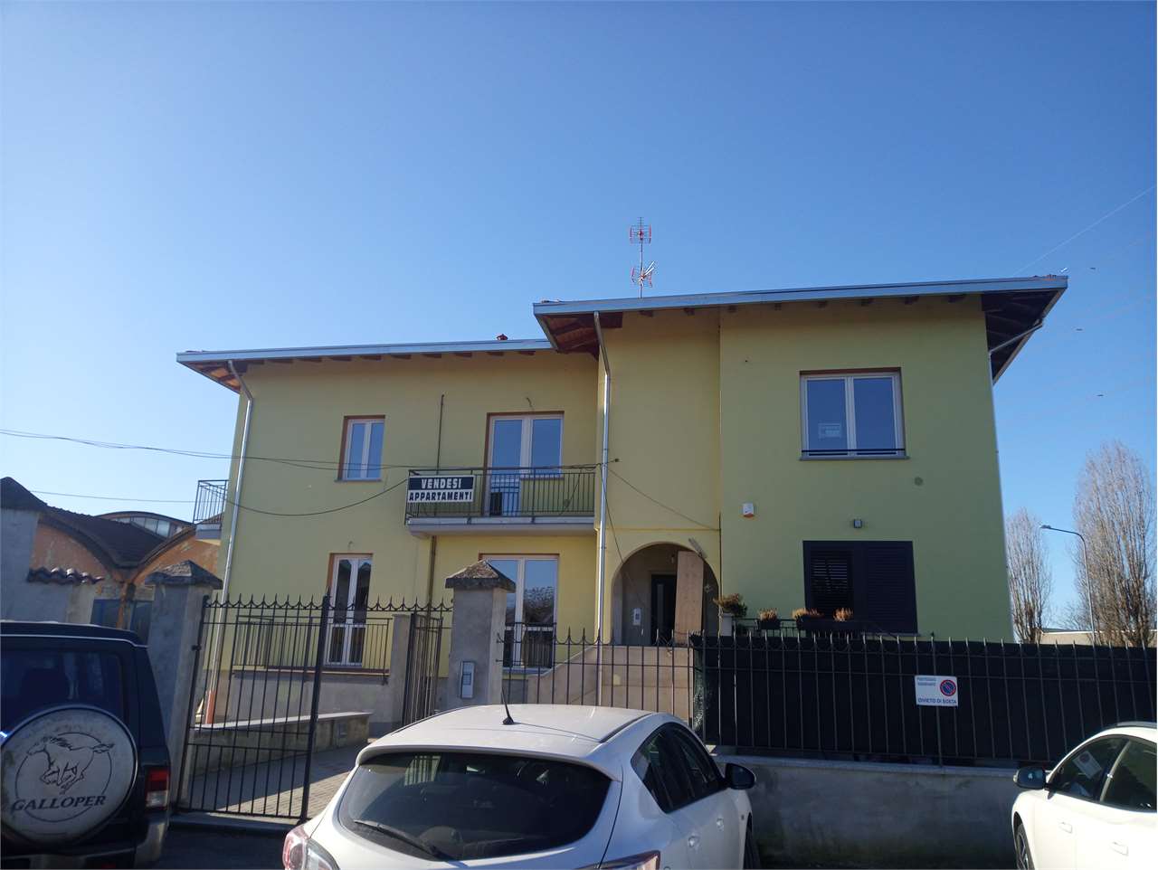 Vendita Trilocale Appartamento Castelletto sopra Ticino Via Firenze  180361