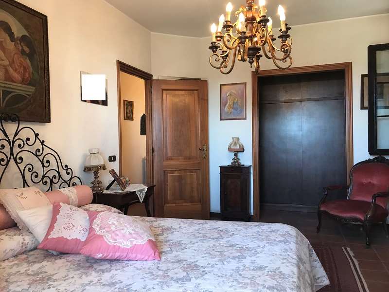 Villa a Ventimiglia — Rif. A-586 - Foto 8