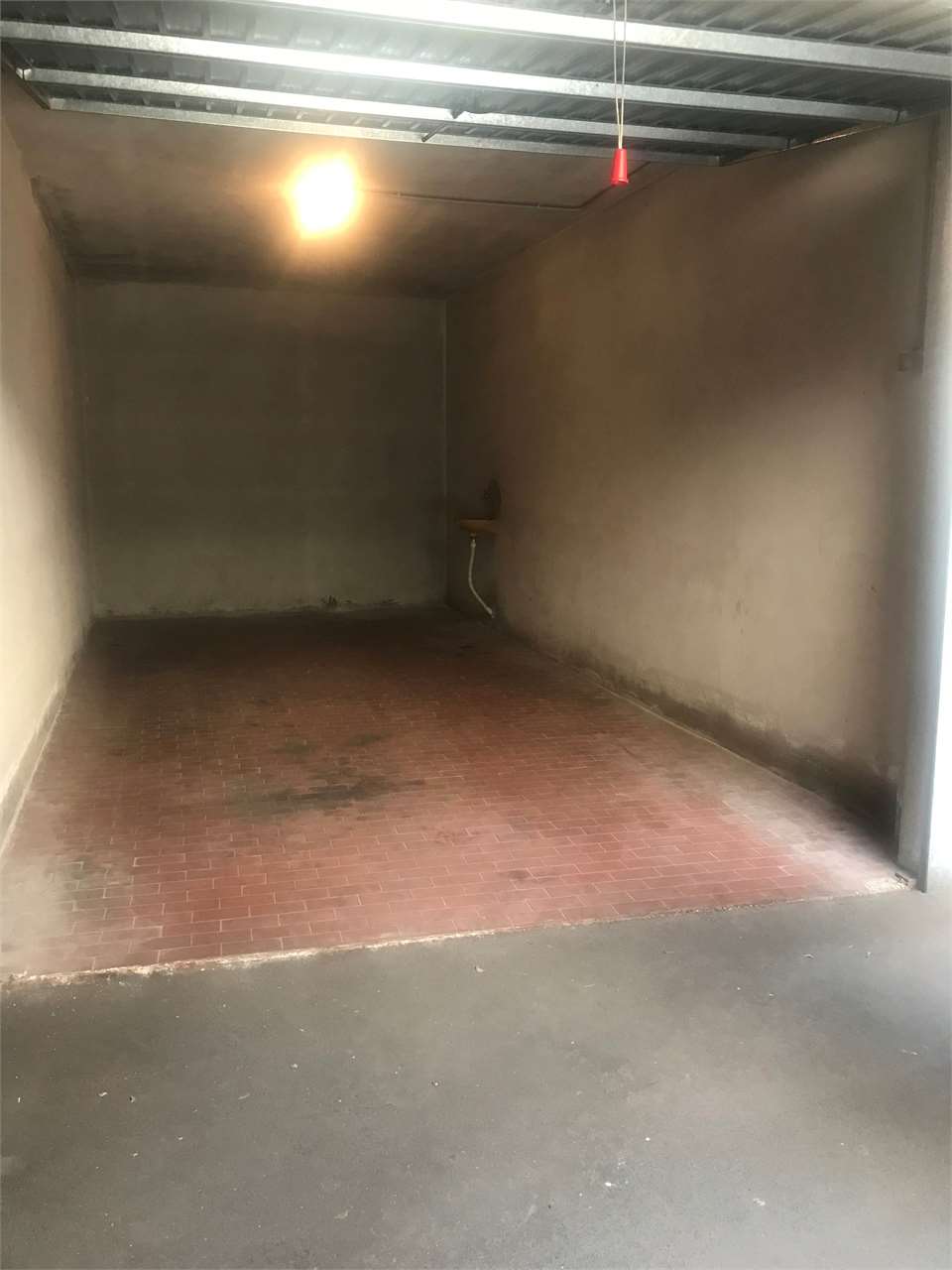 Box / Garage a Ventimiglia — Rif. V001232 - foto 2
