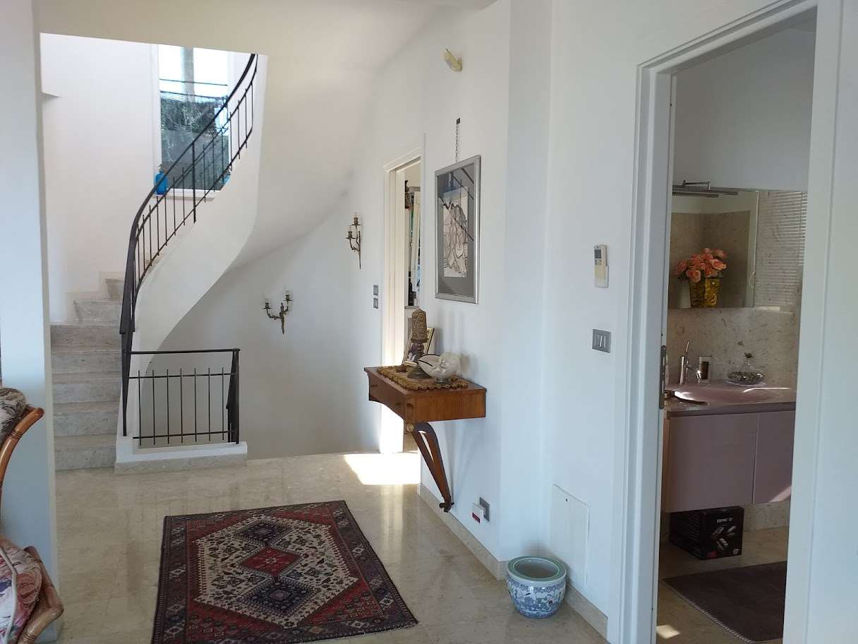 Villa a Bordighera — Rif. C5-11 - Foto 11