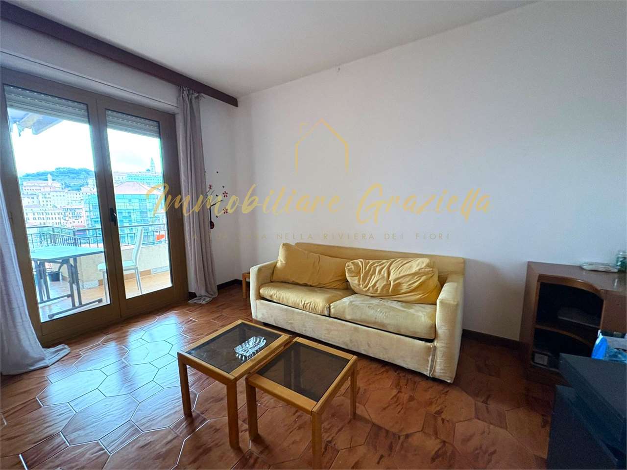 Appartamento a Ventimiglia — Rif. 400. - foto 2