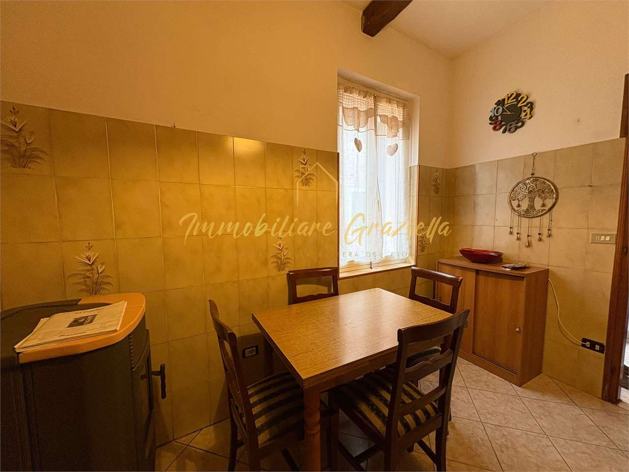 Casa indipendente con terrazzi, garage e cantina - Foto 7