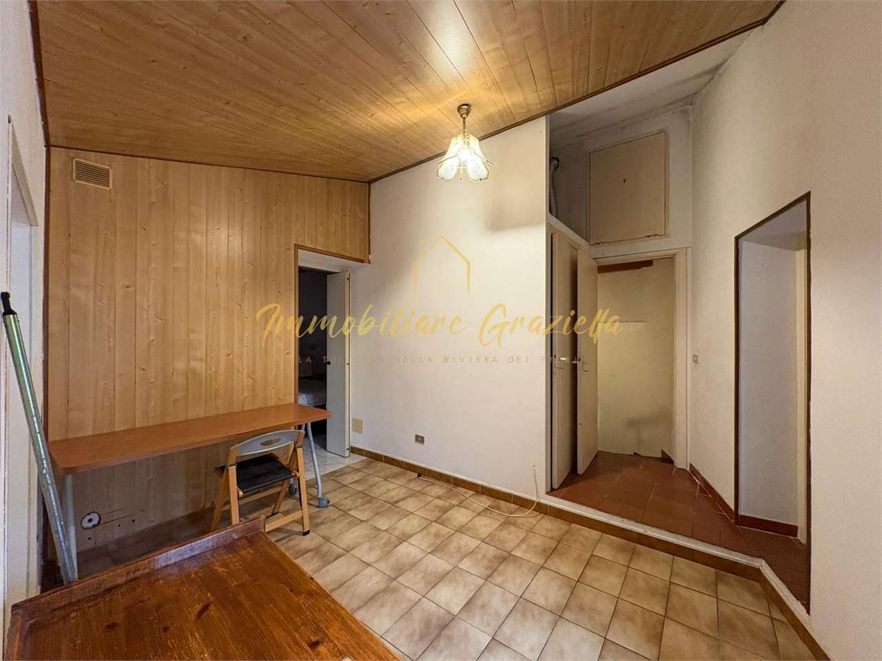 Casa indipendente con terrazzi, garage e cantina - Foto 13