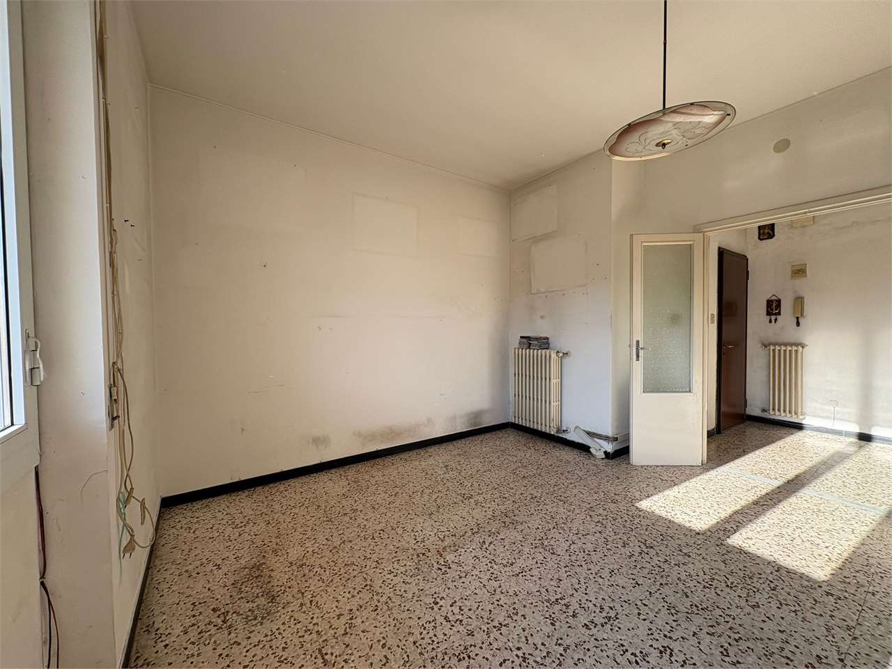Appartamento con due terrazzi e posto auto a Roverino - Foto 16