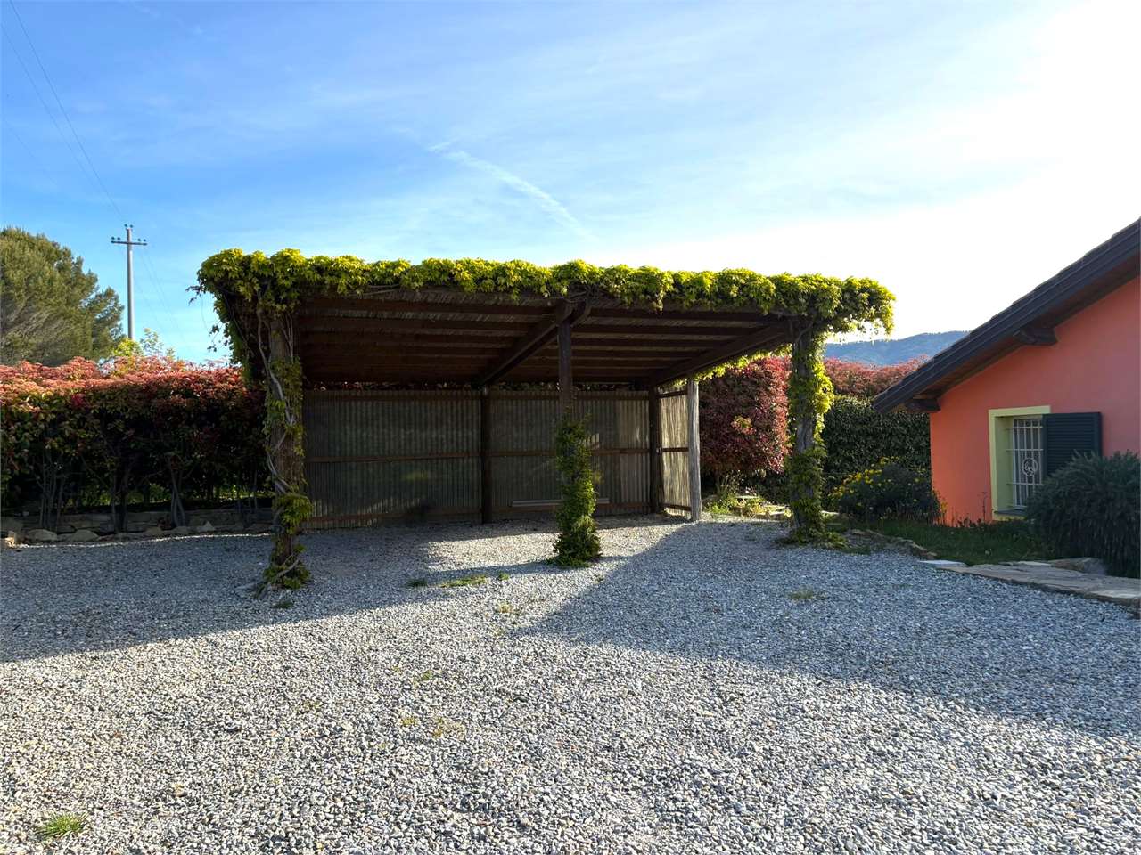 Villetta con giardino, terrazza e vista mare - Foto 35