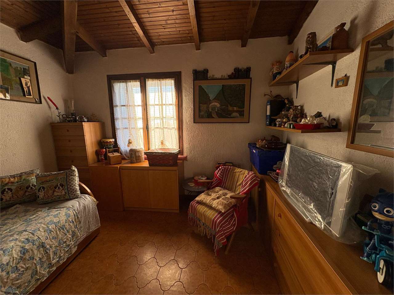 Villa con due alloggi e terreno a Sasso - Foto 10