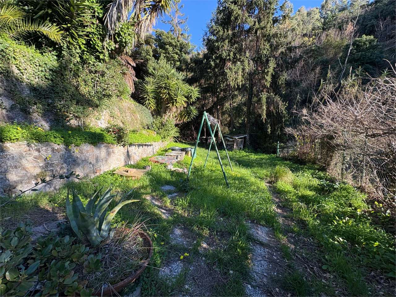 Villa con due alloggi e terreno a Sasso - Foto 28