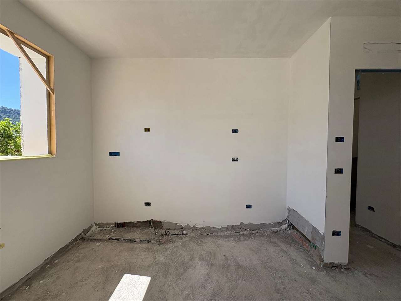 Villa indipendente di nuova costruzione con giardino - foto 5