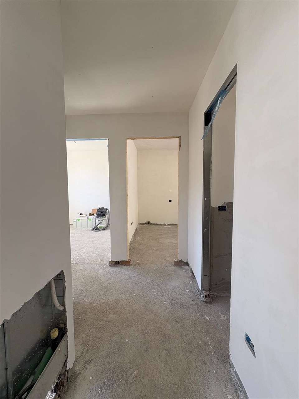 Villa indipendente di nuova costruzione con giardino - Foto 12
