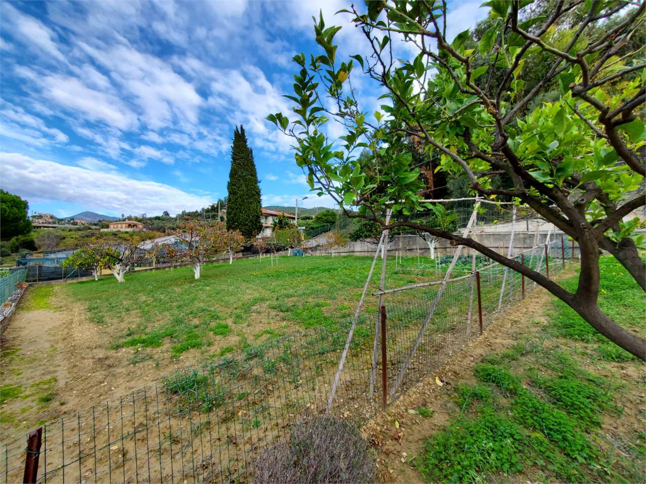Appartamento in bifamiliare con giardino e vista mare - Foto 13
