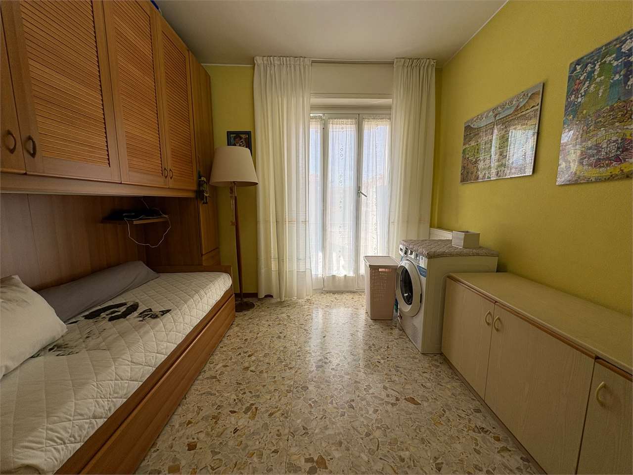 Quadrilocale con tre balconi e garage in Via Serena - Foto 14