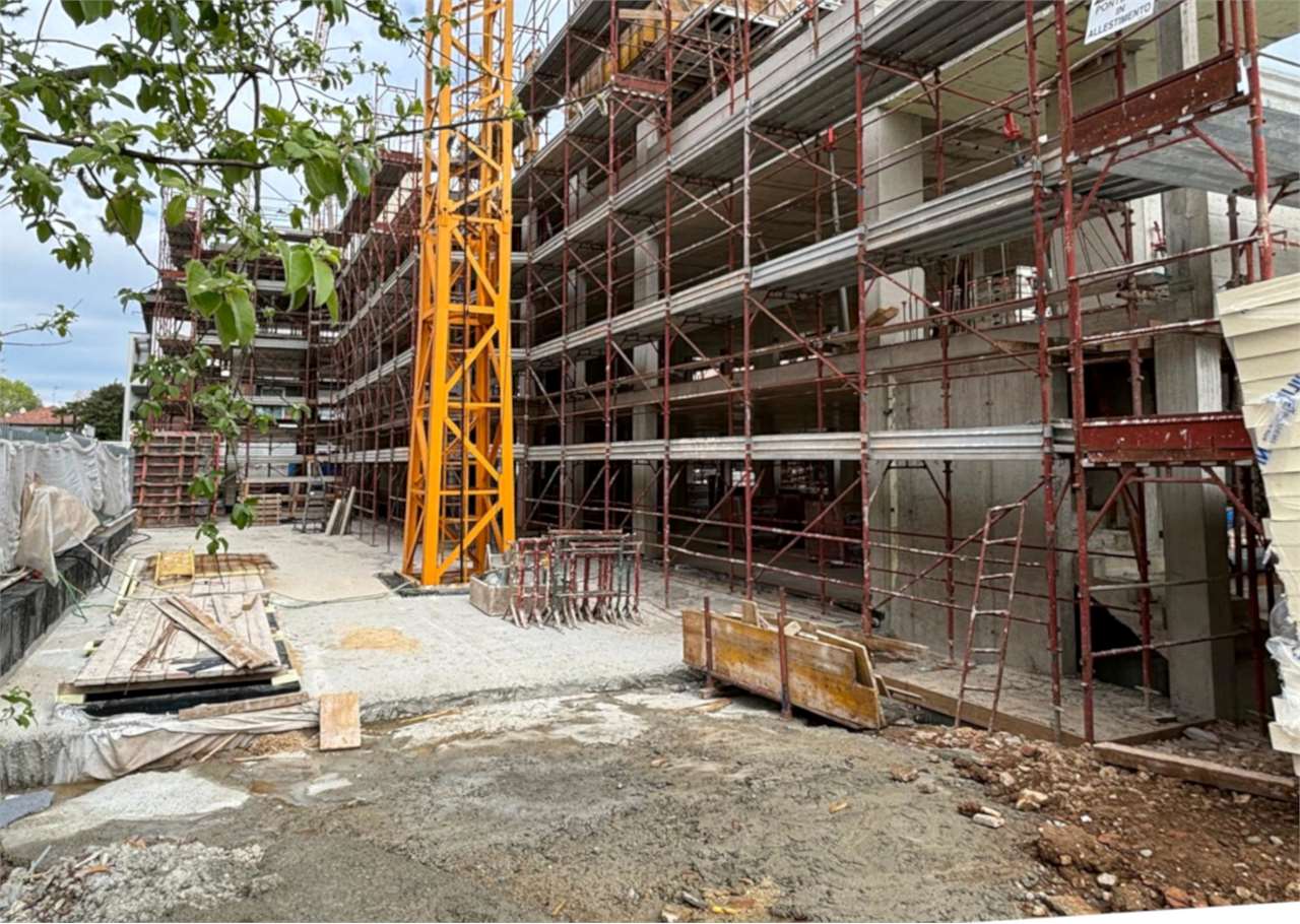 VENDITA 4 Locali, Vedano al Lambro, 528.000 Euro