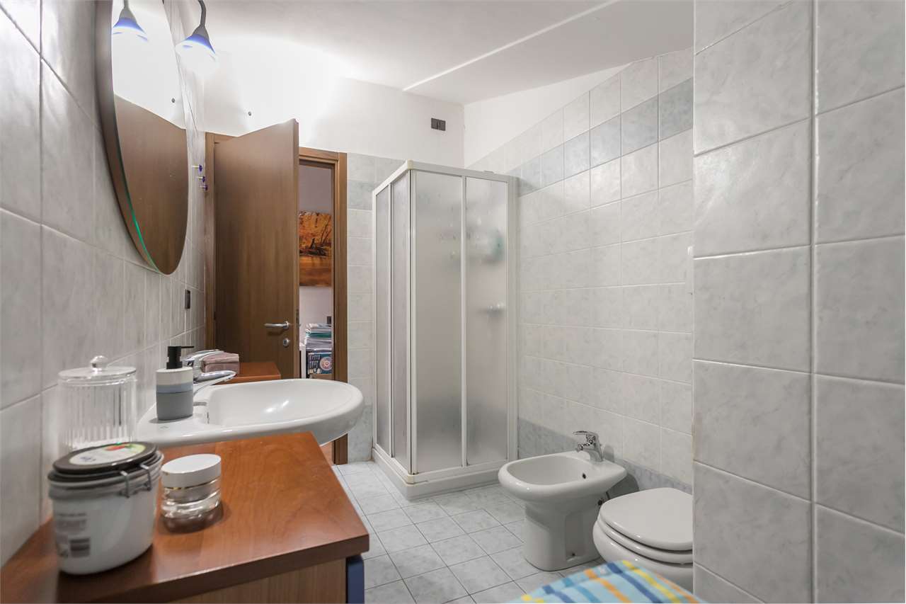VENDITA 3 Locali, Cavenago di Brianza, 168.000 Euro