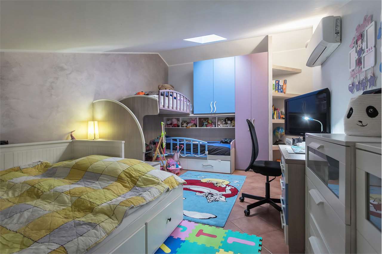 VENDITA 3 Locali, Cavenago di Brianza, 168.000 Euro