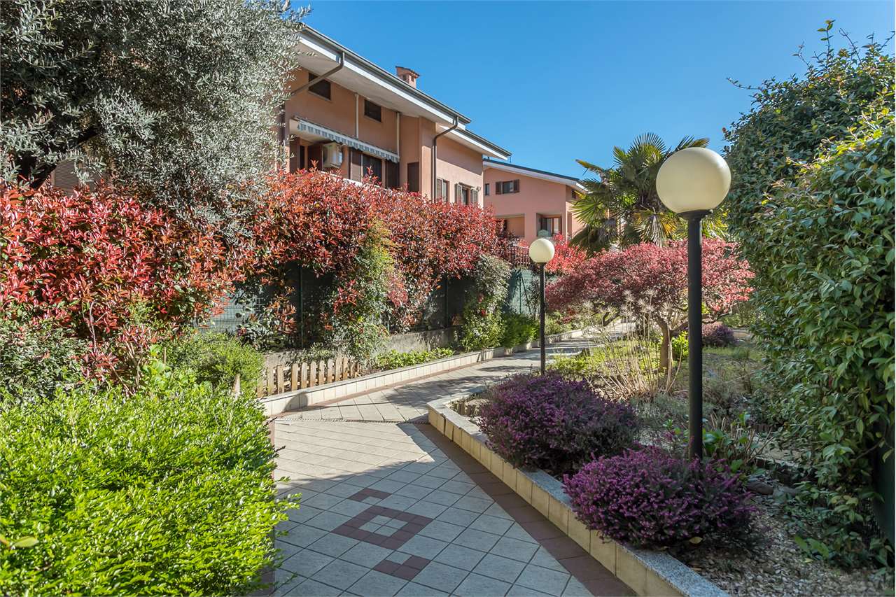 VENDITA 3 Locali, Cavenago di Brianza, 168.000 Euro