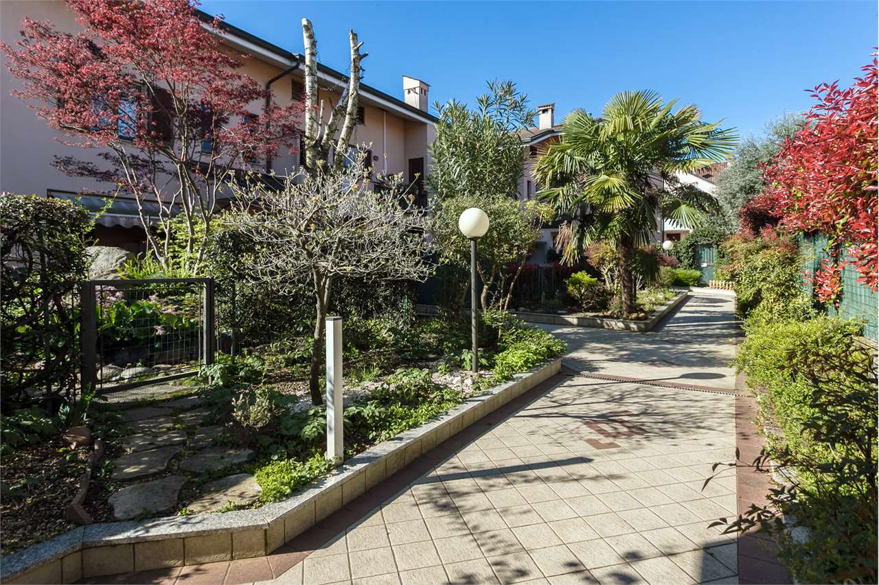 VENDITA 3 Locali, Cavenago di Brianza, 168.000 Euro